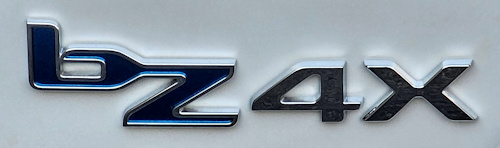bZ4X-Badge_01-sm