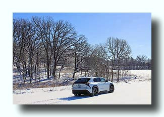 bZ4X_Snow-NearbyPark_03
