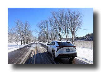 bZ4X_Snow-NearbyPark_10