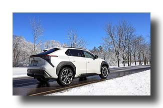 bZ4X_Snow-NearbyPark_11