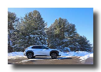 bZ4X_Snow-NearbyPark_13