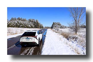 bZ4X_Snow-NearbyPark_17
