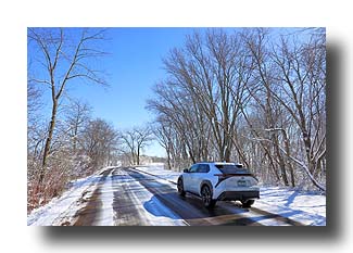 bZ4X_Snow-NearbyPark_18