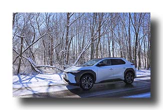 bZ4X_Snow-NearbyPark_19