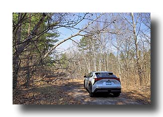 bZ4X_UpNorth-DirtRoad_12