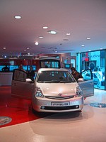 Prius-In-France_08