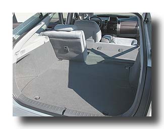 PriusHatch_RightSeatsDown