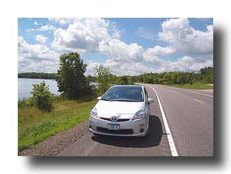 Prius_ByTheLake_13