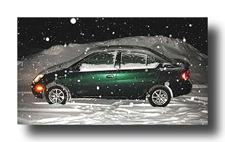 Prius_NightSnowFlash_06