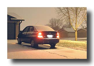 Prius_NightSnow_03