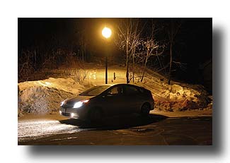 Prius_NightSnow_17